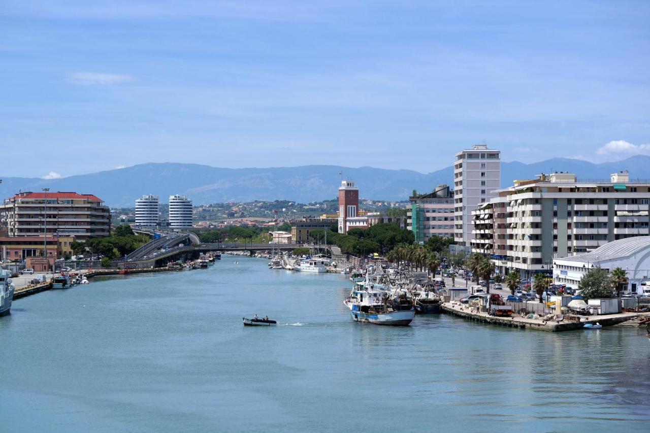 Due Passi Dal Mare Apartman Pescara Kültér fotó